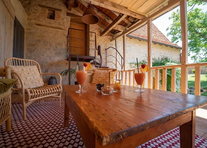 Marcausi 4* Lissac et Mouret