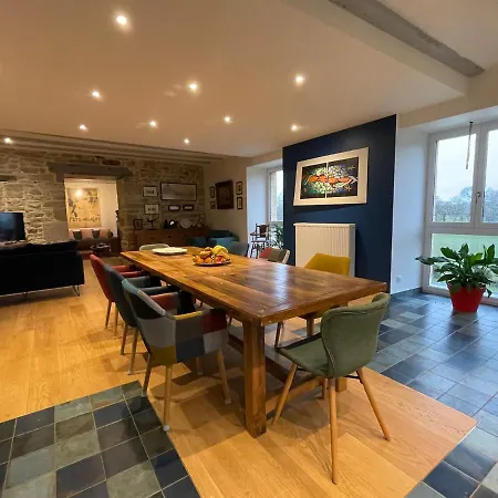 Marcausi Oda ve Kahvaltı 4*